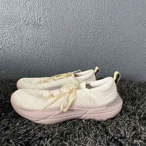 Sorel Running Sneaker Shoes Womens Size 7 Beige Cream Mauve Pink Mesh Lace Up